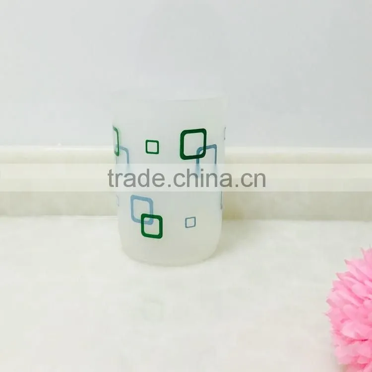 Custom printed pp plastic cup with geometry design