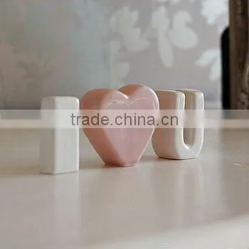 Glazed ceramic letters decoration