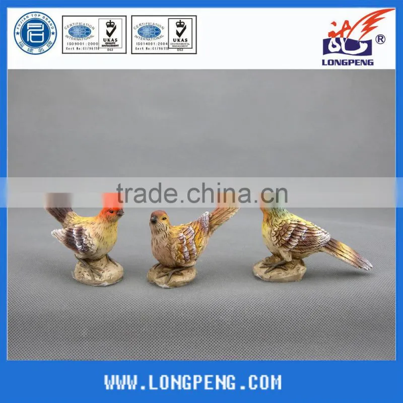 Handmade White Polyresin Garden Decoration Bird
