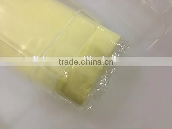Car care cleaning synthetic chamois cloth in square plastic tube