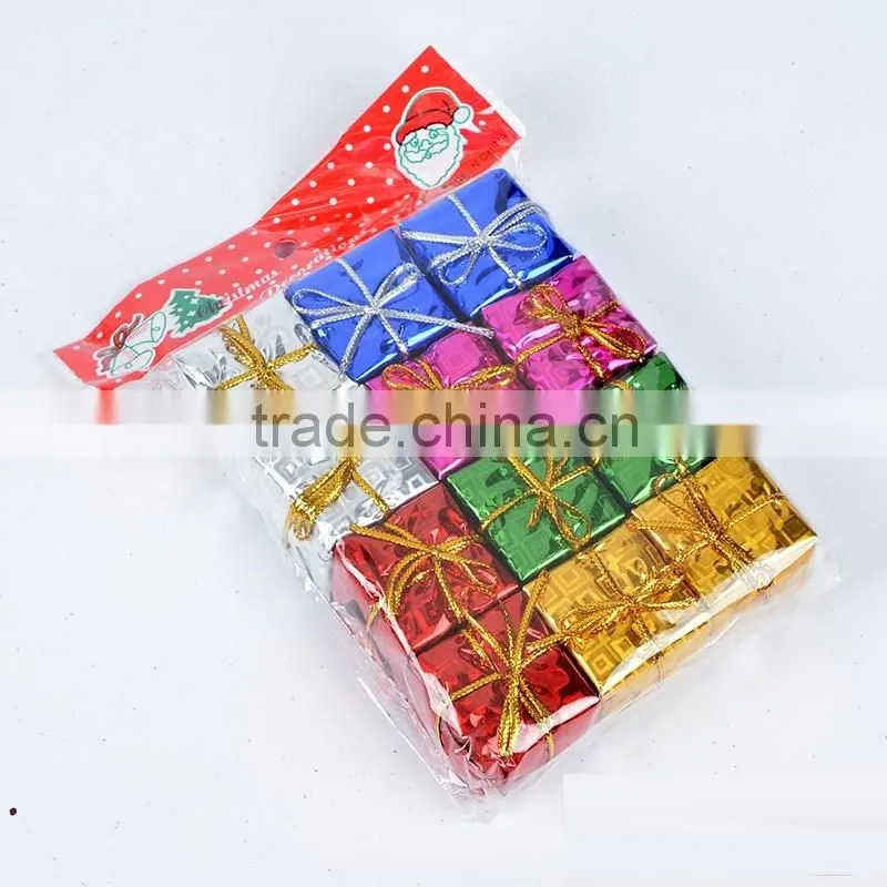12PCS per Pack Gift Box Merry Christmas Tree Ornaments 3cm color laser small gift bags