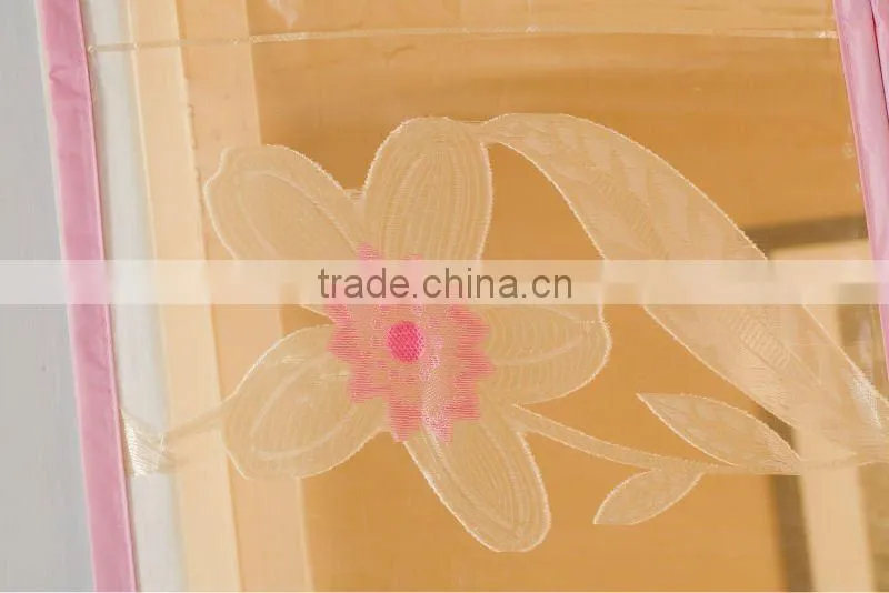 curtain design 2013