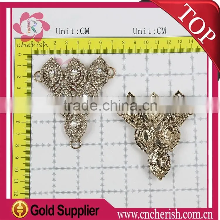 2016 New Selling Women's Silver Triquetrous Shape Flat Heel Flip Flop Thong Sandal Buckle Rhinestones Chain