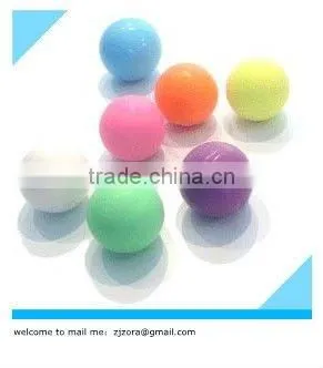 solid rubbe balls