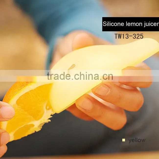 Promotional food grade silicone lemon juicer