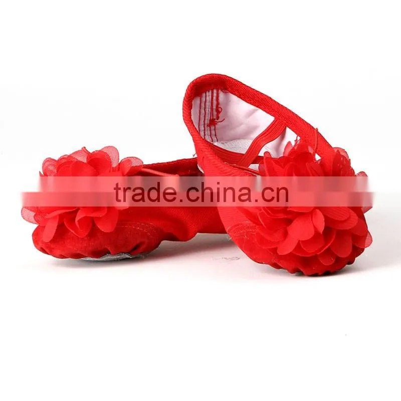 Latest red christmas party canvas dance wholesale shoes