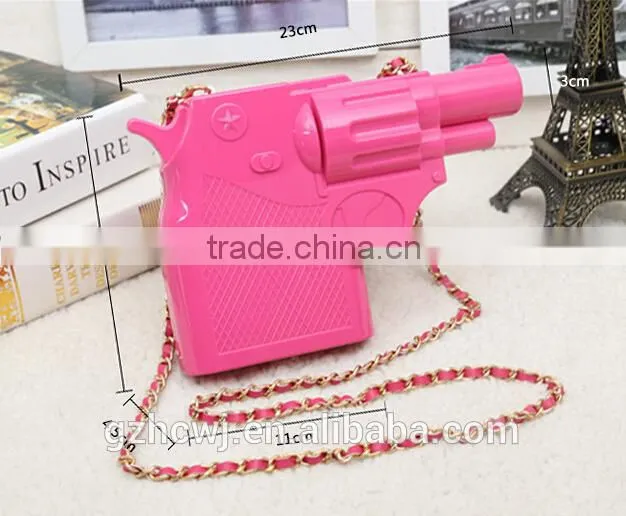 newest style lady acrylic clutch purse,handgun shaped fancy clutch purse supplier