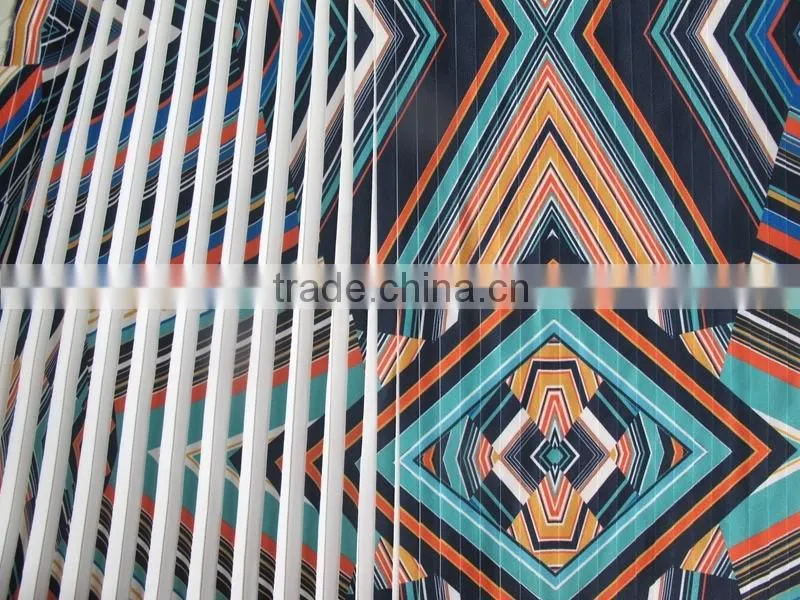Quality digital print pleated chiffon fabric for 2015 fashion women dress pakistani dresses