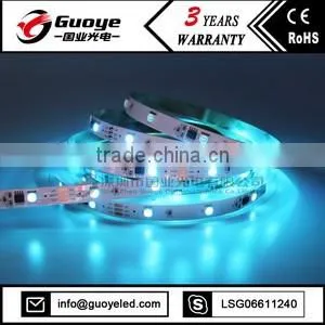 Popular offer programmable led strip with 5m 300leds dream color led strip