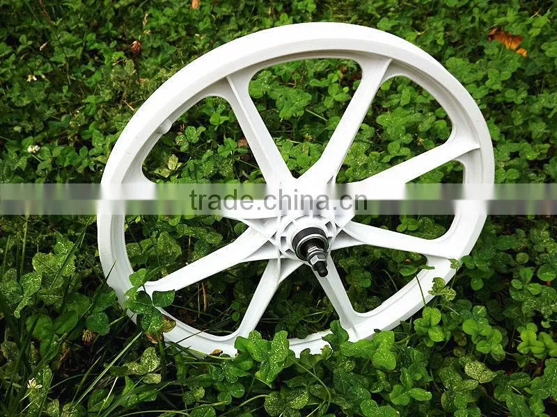 Non-Marking Flat Free Solid Polyurethane Tire 20''