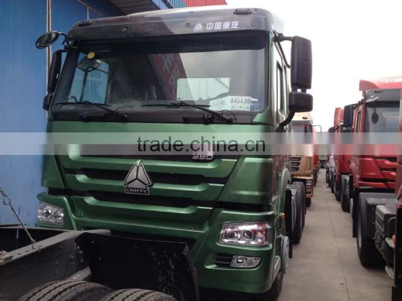 Brand New RHD Sinotruck Tractor Truck 6x4 ZZ4257S3241W Low Price for sale