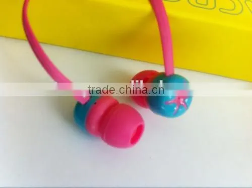 Flat wire typpe Stereo Earphone SUPER BASS MP3 MP4 Headphone earphone