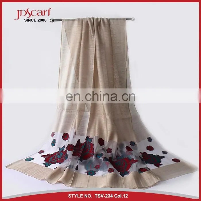 Latest design great quality silk and wool feeling muslim lace scarf fashionable scarf