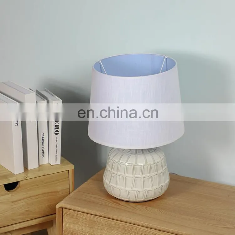 High quality modern design relief surface living room porcelain table lighting for room