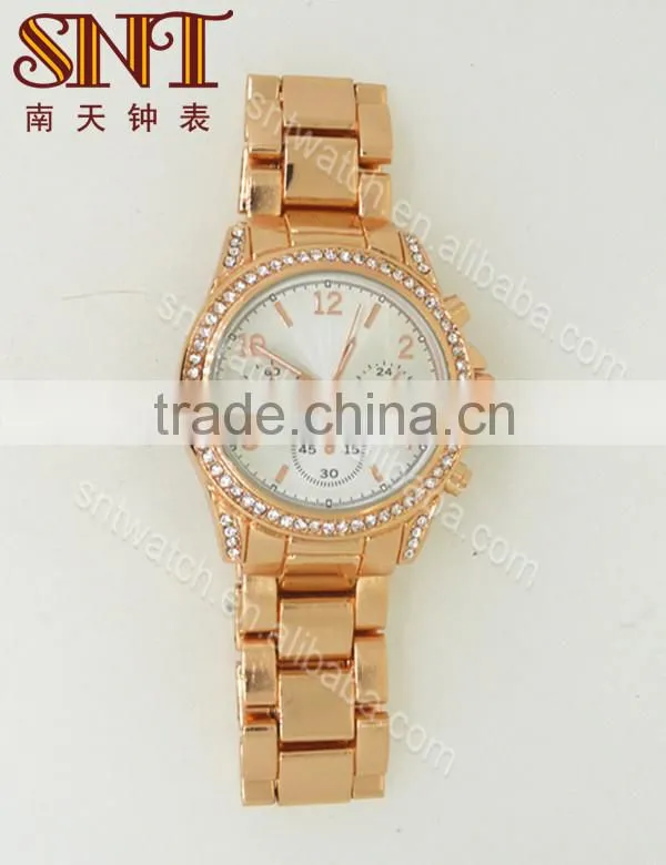 Fashion luxury alloy watch with stones on case