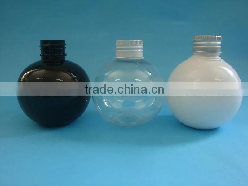 Empty plastic ball shape PET bottle 150ml / shiny green empty bottle with lotion pump