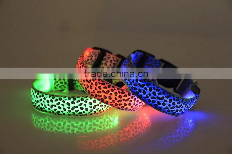 Leopard-print flat fibre LED collar light pet dog collar supports customized size