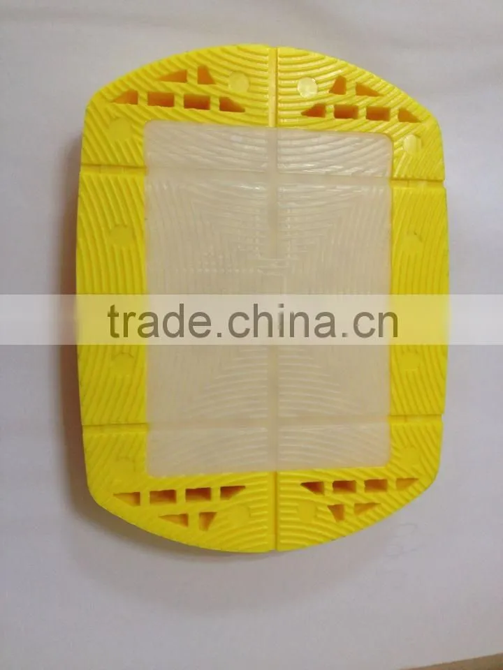 Full plastic road stud K-LITE reflector