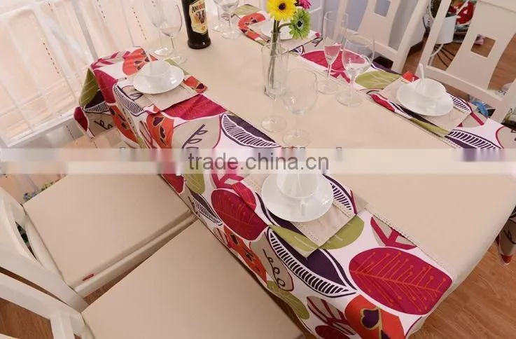 2015 new design leaf printed plain style woven table runner
