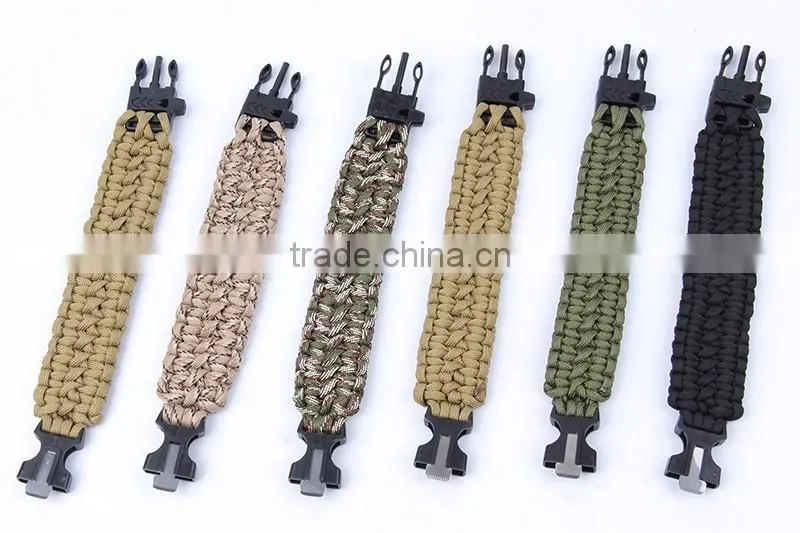 Supplies Cheap Whistle and Flint Survival Paracord Bracelets For Sale