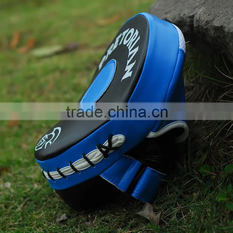 New Hot UFC MMA Equipment Pretorian Grant Boxing Focus Pads Professional UFC Muay Thai Punching Exercise Gym Fitness Training