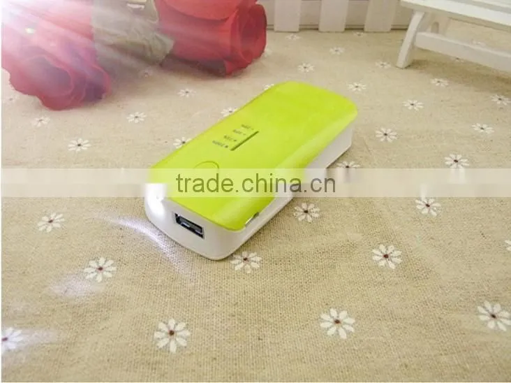 IDP-14--Cheap power bank 4400mAh powerbank rohs power bank