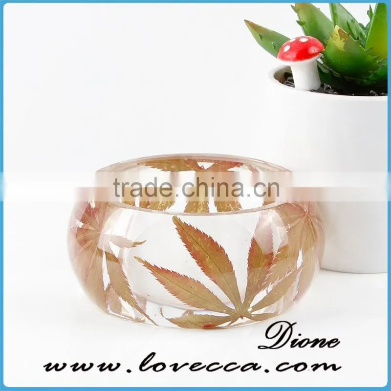 Latest trendy style round shape resin pressed real dried flower bracelet