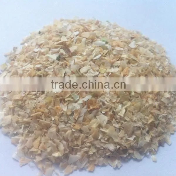 dehydrated white onion flakes