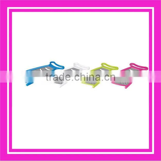 plastic grater and stainless steel grater