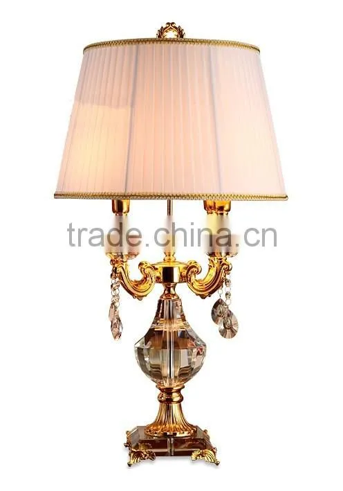 Luxury clear crystal lamp body golden color four candles table lamp