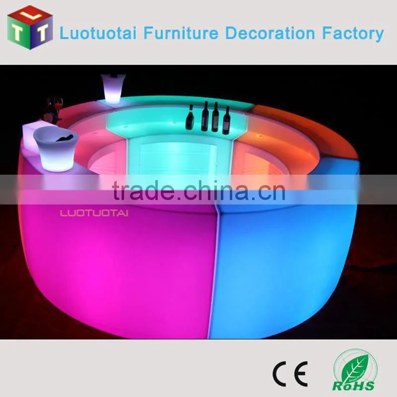 In stocks--2015 Hot sales event nightclub LED Round snake Bar Counter