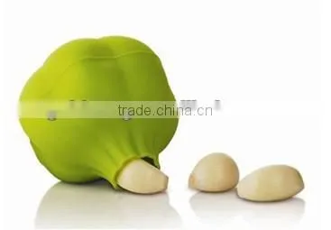 Kitchen utensils supplies magic garlic barker device peel garlic machine