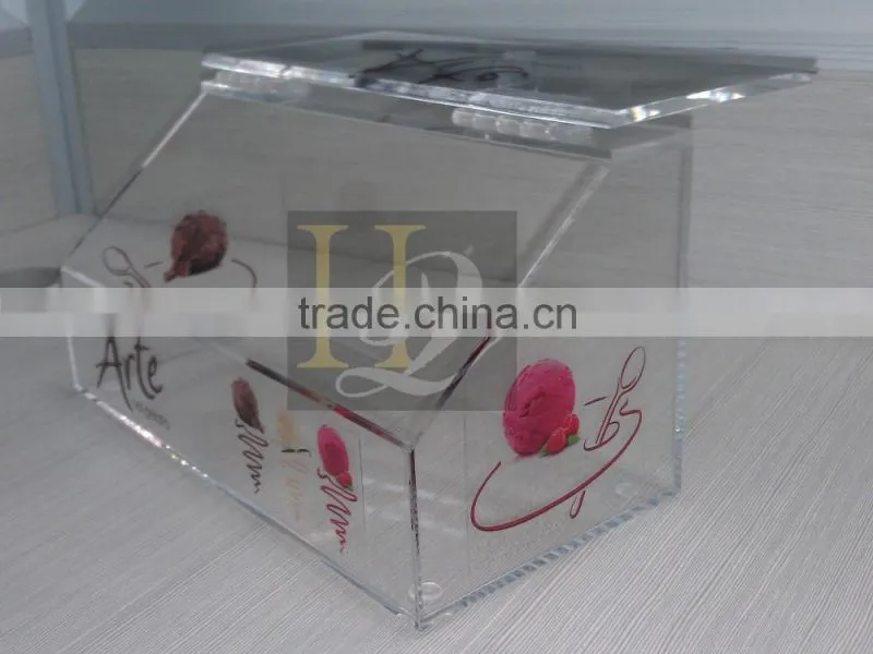 Trendy Eco-friendly Acrylic silkscreen printing candy cake acrylic display box with hinged lid