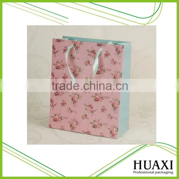 Custom made glossy pink luxury Paper Shopping Bags, Paper gift bags