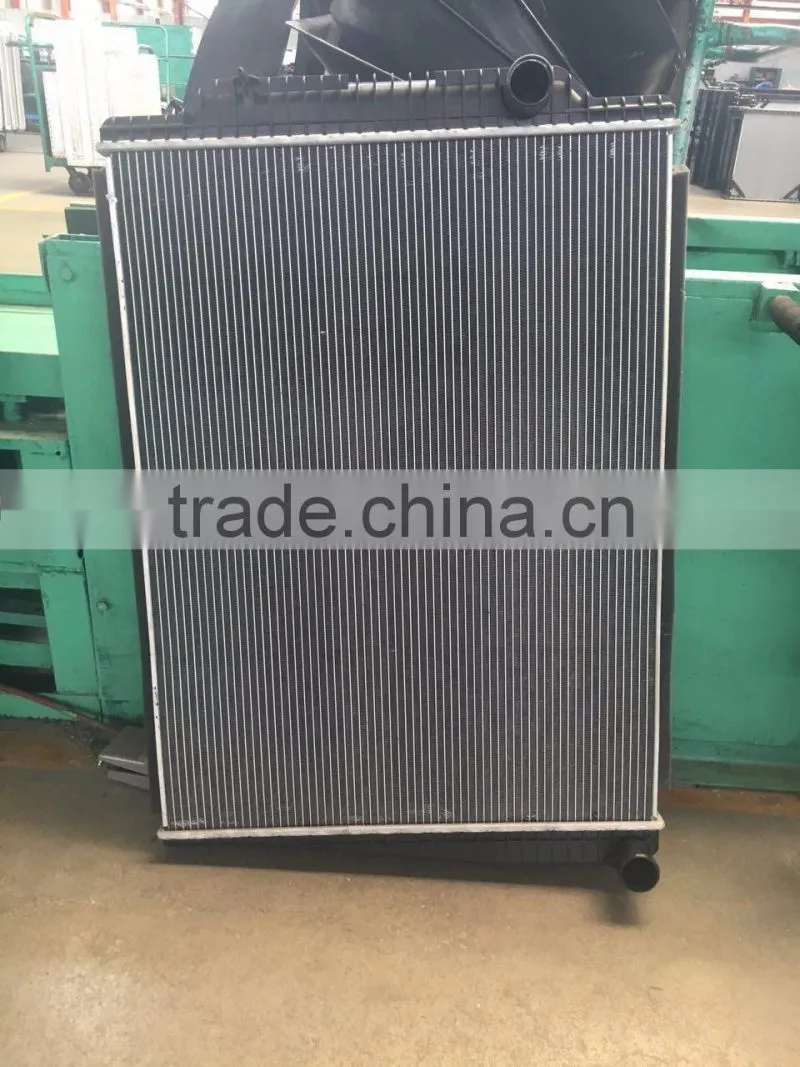 Heavy Duty Truck Auto Radiator For Volvo F12