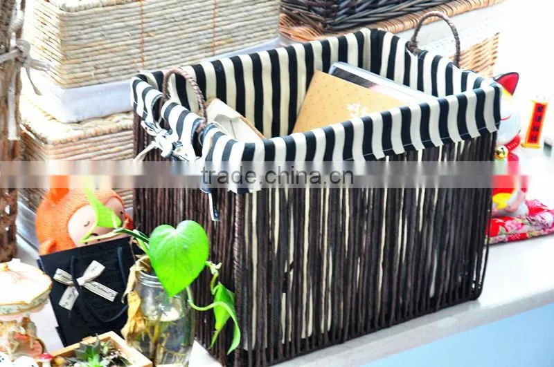 Cheap handmade baskets corn husk basket simple convient weaving storage basket