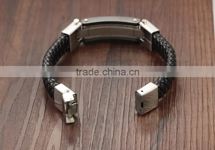 Plated 0.02um Nickel And Lead Free Leather & Steel Jewelry Custom Logo Bracelet