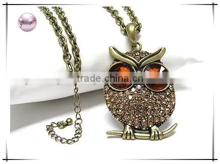 Crystal big eye owl pendant necklace