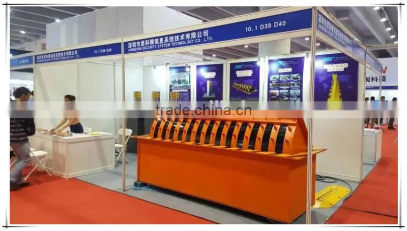 Full automatic school security anti collision bollards, rising kerb