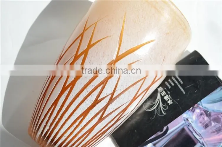 Wholesale Handmade Art Work Carving Glass Crafts Vase Bottle Home Decor