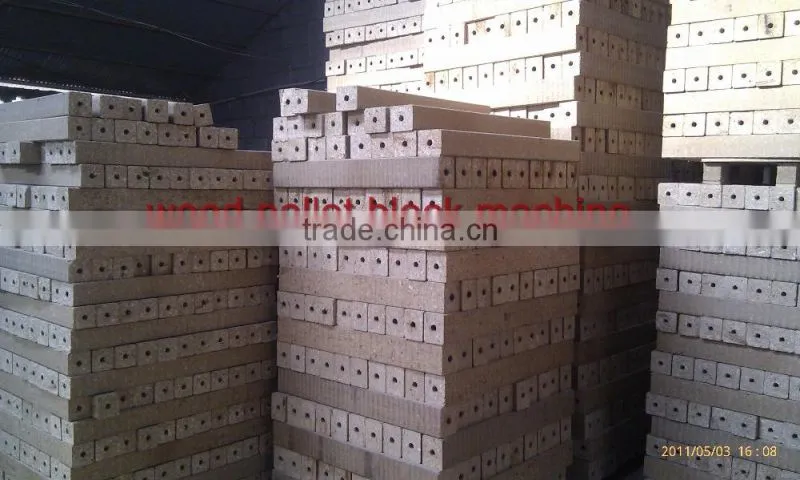 Wood Pallet Feet Making Machine/Tray feet Making Machine/Sawdust pressed pallet block making machine