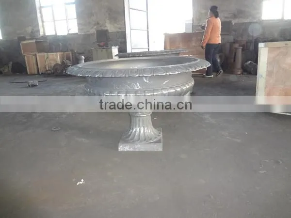 public cast iron flower pot / planter pots