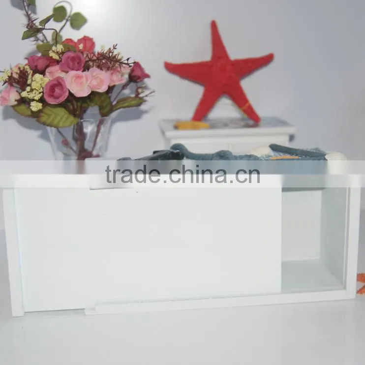 Delicate Wooden tissue box