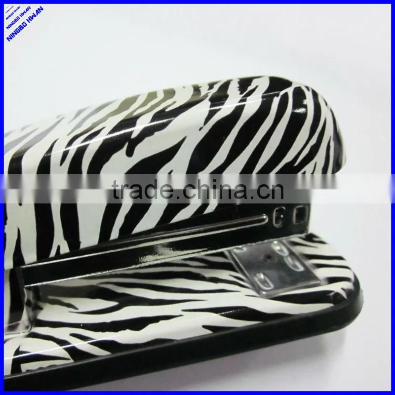 2015 new design decoartive printed stapler