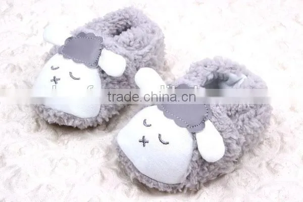 lovely cartoon animal coral fleece baby girl walking shoes
