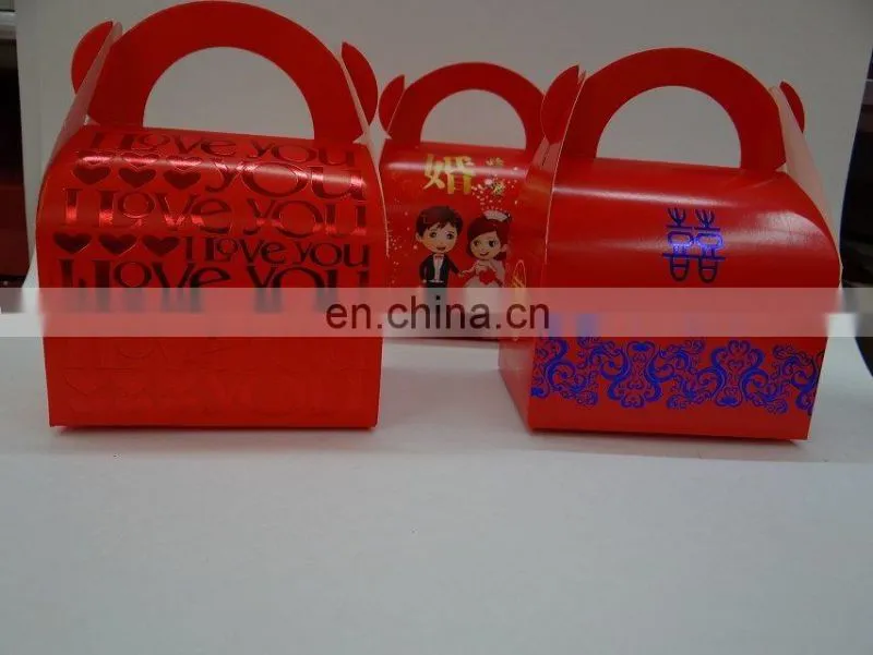 Factory directly !Promotional Customized lovely red paper box with gold stamp