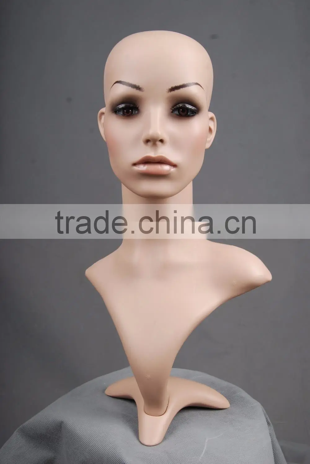 Plastic head mannequin Female Realistic head Model H1051