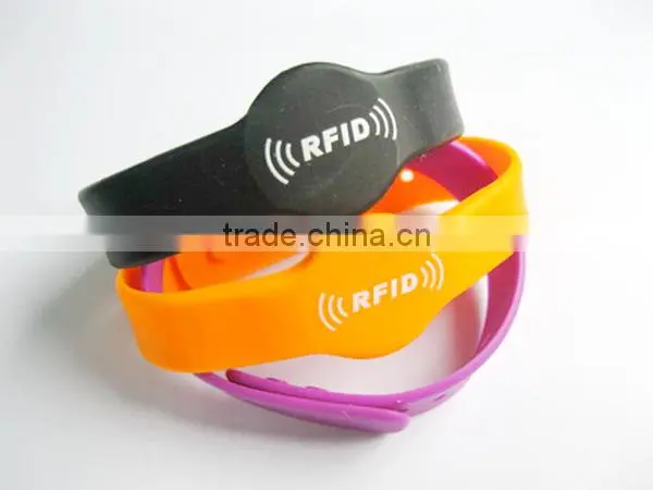 Customize Different Shape And Size Wristband Rfid