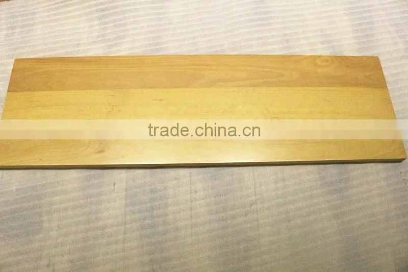 36" Triangle shape oak stair tareds