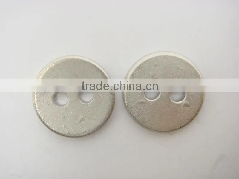 11.5mm mat silver 2 holes shirt button